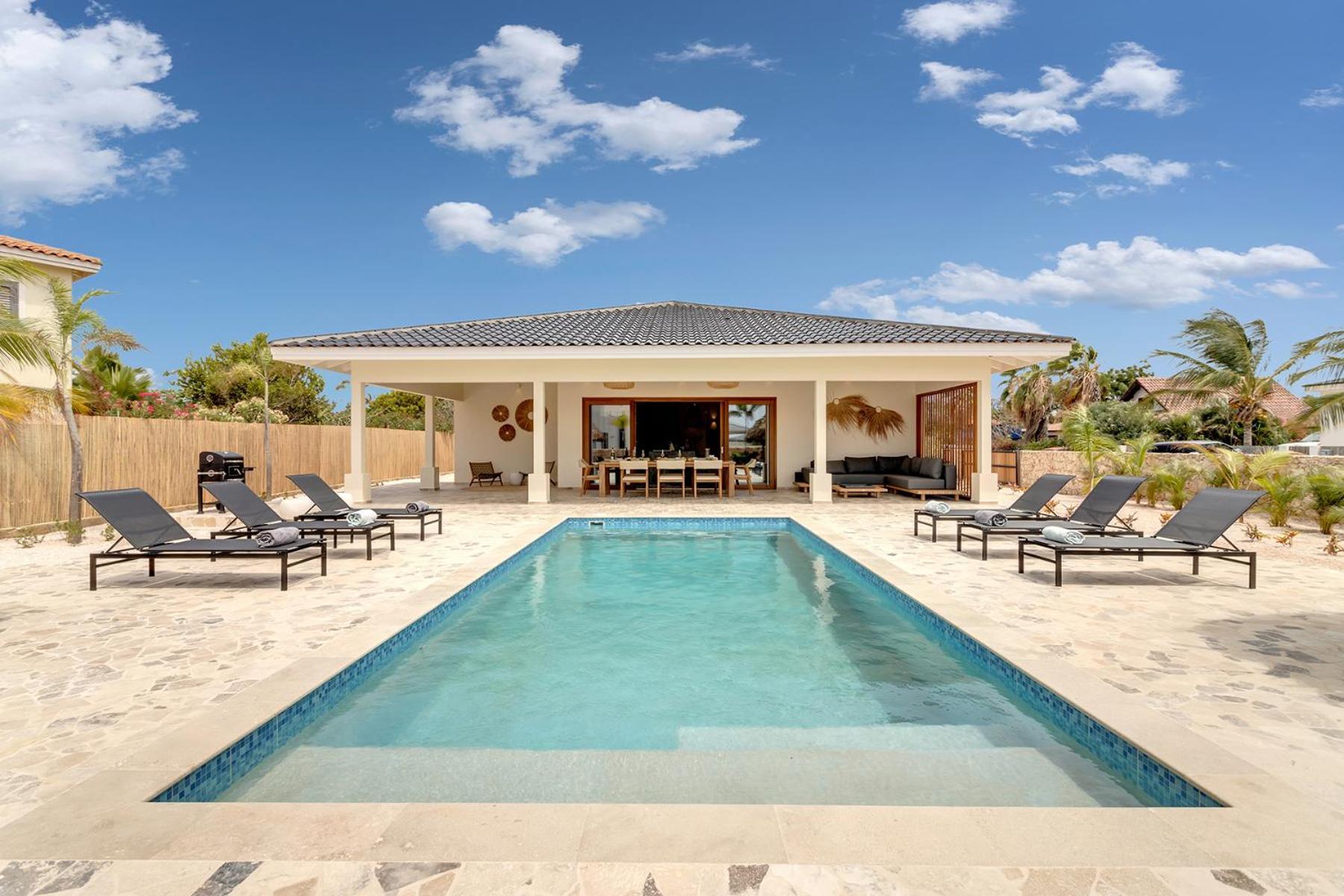 Casa Madera With Large Garden And Private Pool Villa Kralendijk  Exterior photo
